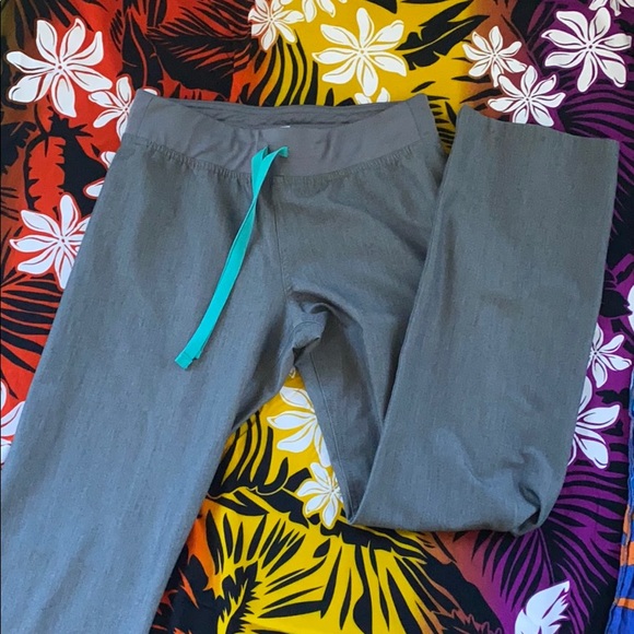 Figs Scrub bottom - Picture 1 of 2